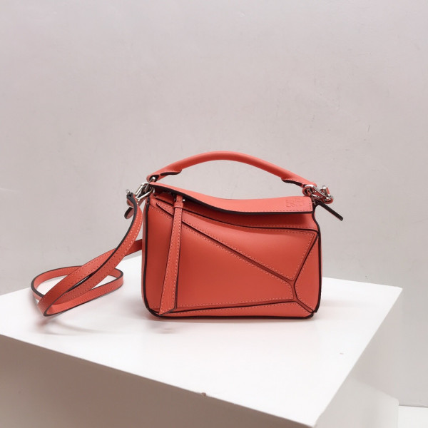 LOEWE MINI PUZZLE BAG