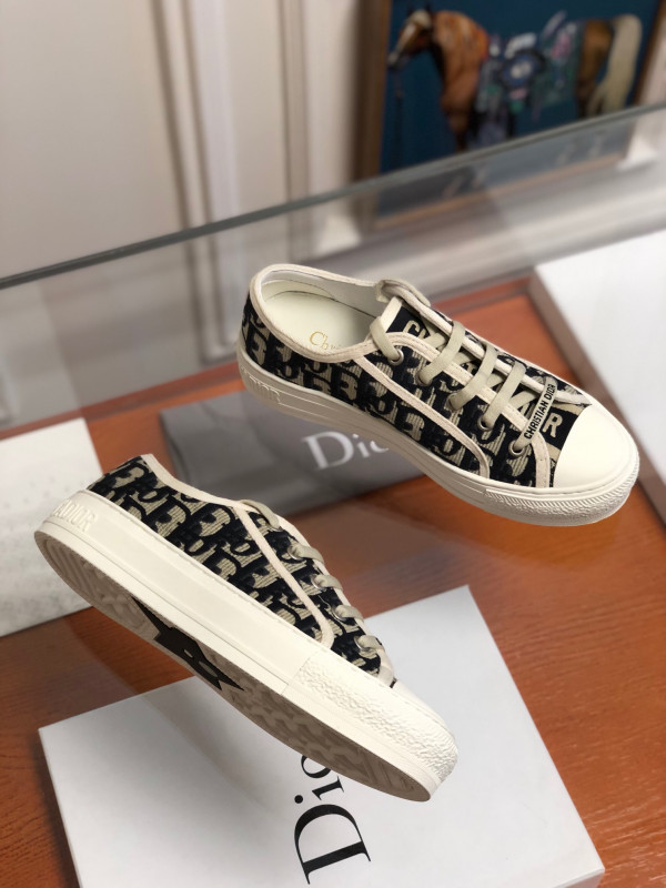 D*or b23 sneaker