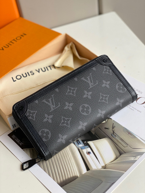 l**is V*t*n zippy wallet trunk