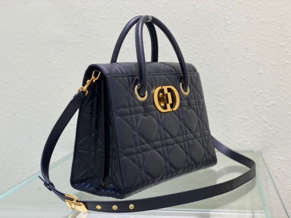 D*or large st honorÉ tote