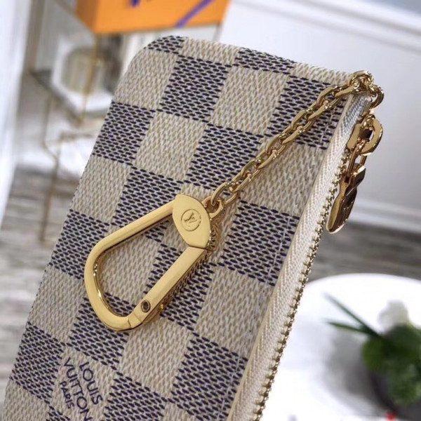 l**is V*t*n coin purse