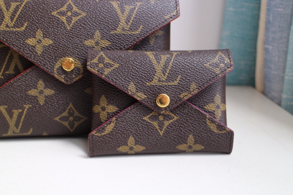 l**is V*t*n kirigami pochette