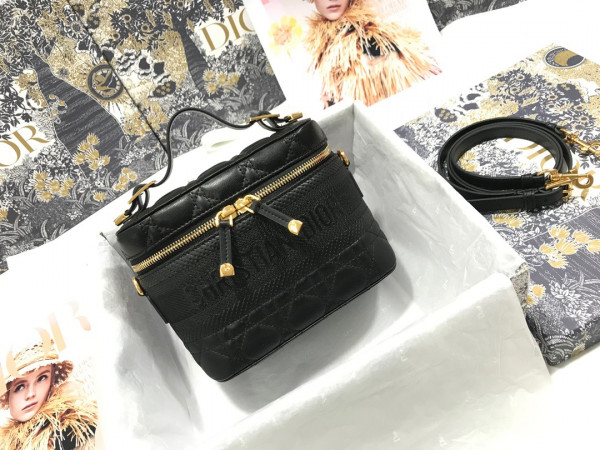 D*or small D*ortravel vanity case-18.5-13-10.5cm