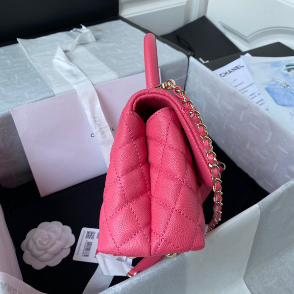 CL FLAP BAG WITH TOP HANDLE