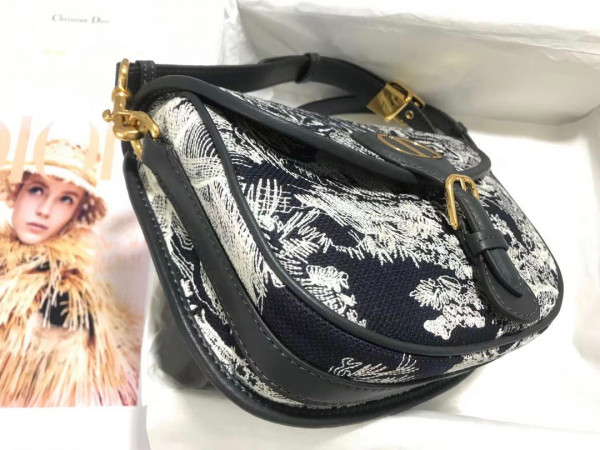 D*or bobby bag medium