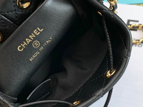 CL SMALL BUCKET WITH CHAIN