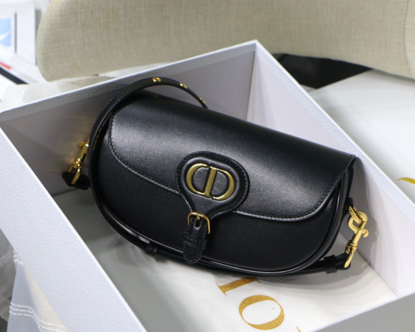 D*or bobby east-west bag