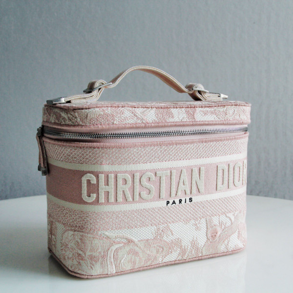 D*or vanity case-24-17-13.5cm