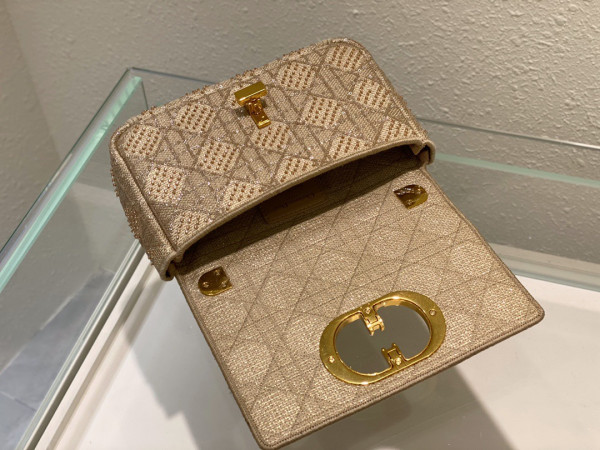 D*or small caro bag