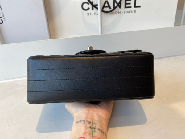 CL FLAP BAG