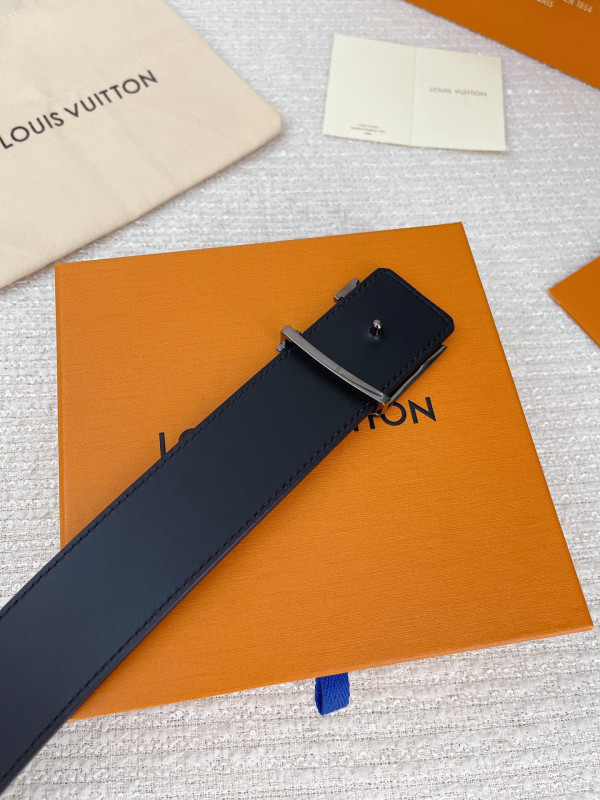 l**is V*t*n belt