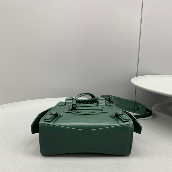 Ba*len*cia*ga neo classic nano top handle bag