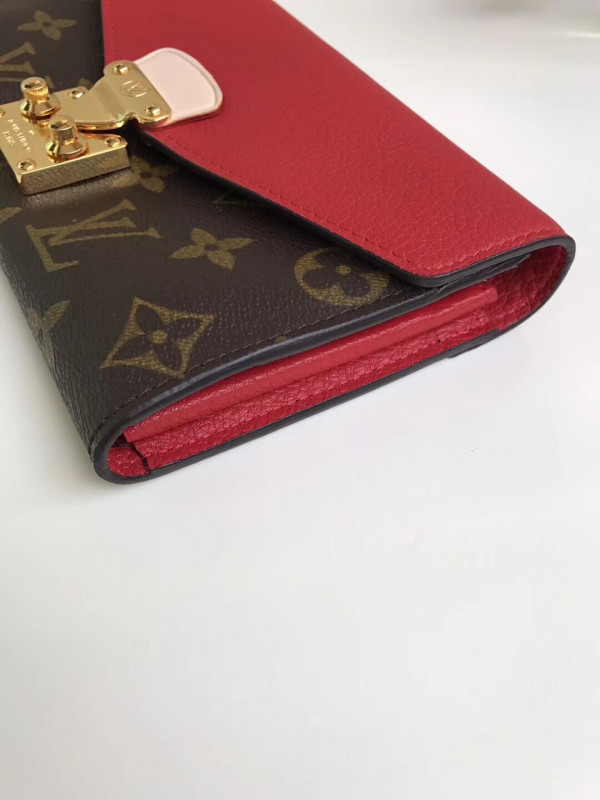 l**is V*t*n pallas wallet
