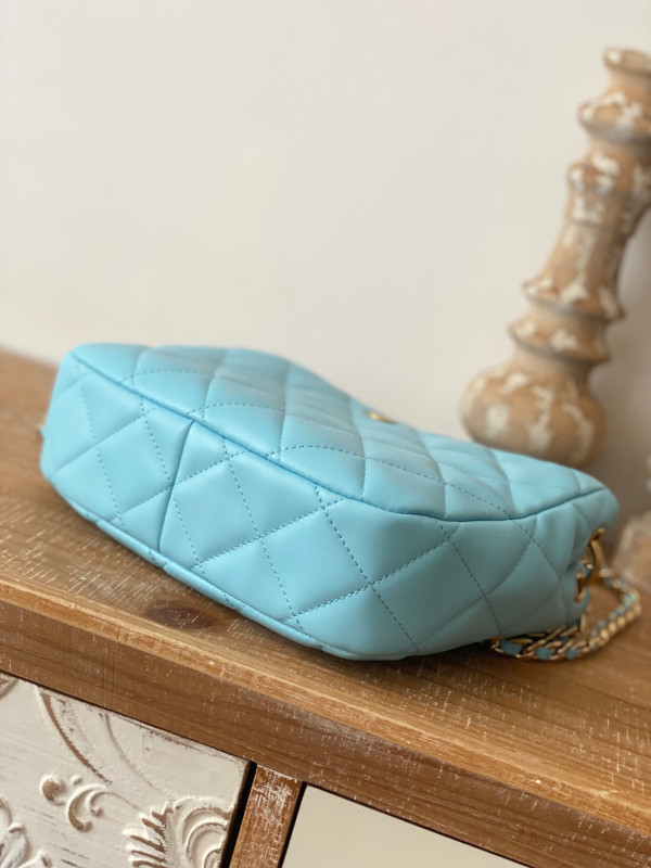 CL HOBO HANDBAG