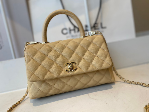 CL FLAP BAG WITH TOP HANDLE