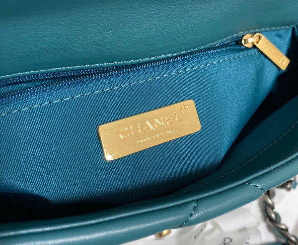 CL 19 FLAP BAG