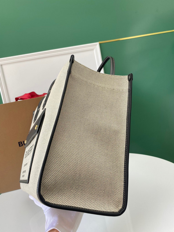 B**rry medium freya tote