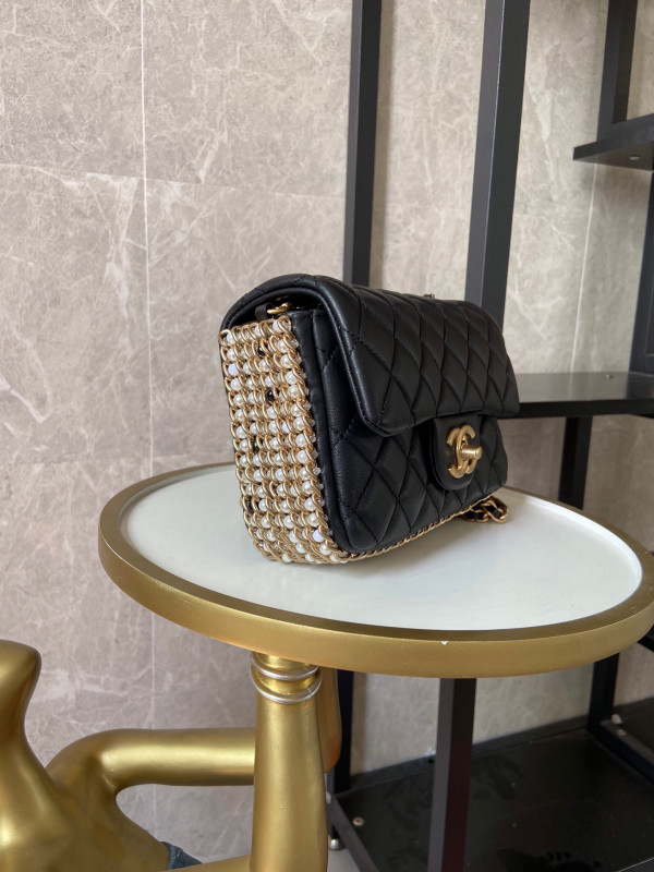 CL FLAP BAG