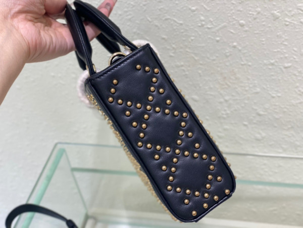 D*or lady d-joy bag