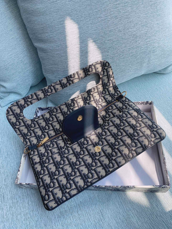 D*ordouble medium bag