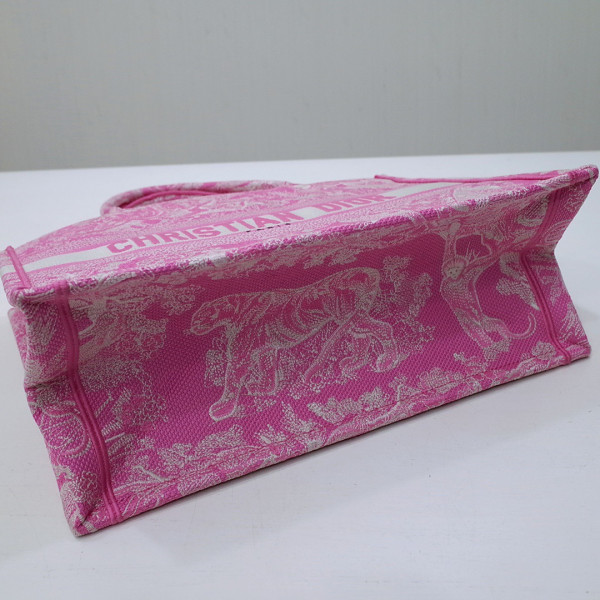 D*or book tote medium/large
