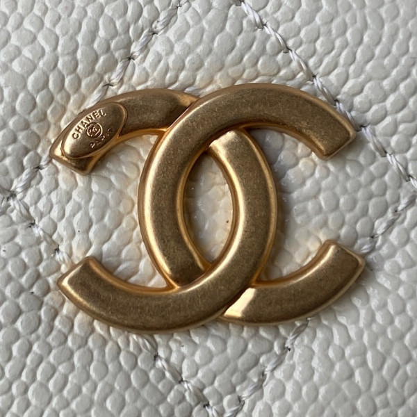CL VANITY CASE