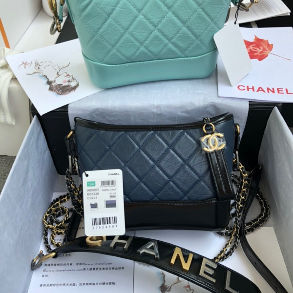 CL GABRIELLE SMALL HOBO BAG