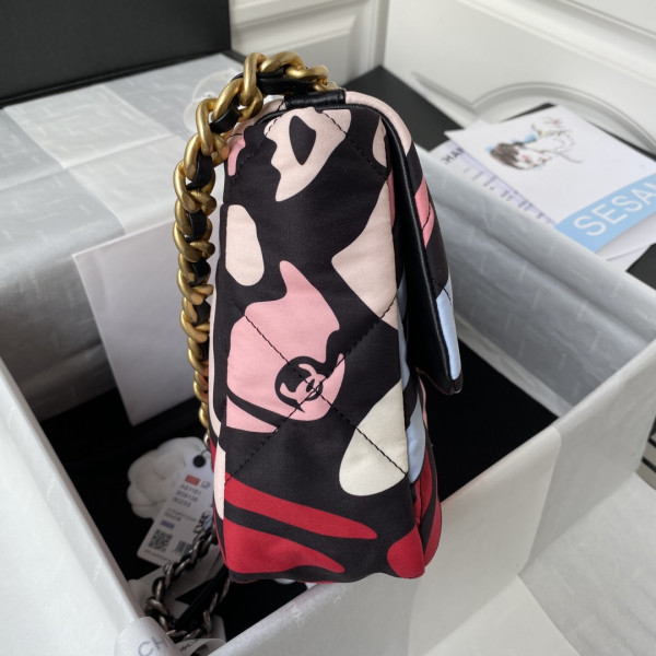 CL 19 FLAP BAG