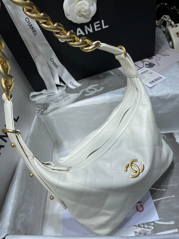 CL HOBO HANDBAG