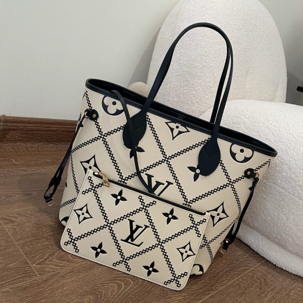 l**is V*t*n neverfull mm