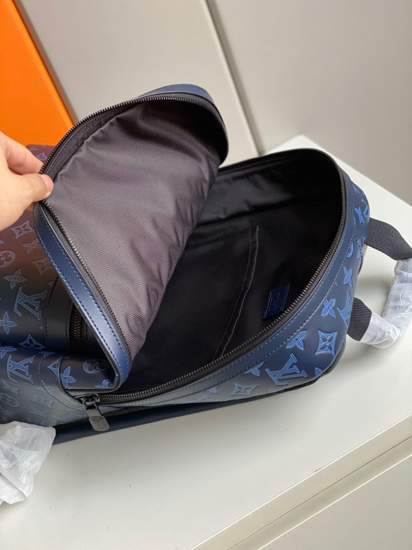 l**is V*t*n sprinter backpack