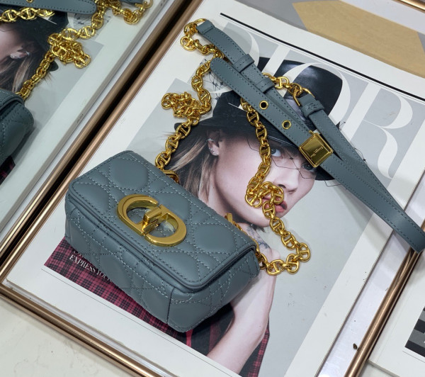 D*or micro caro bag