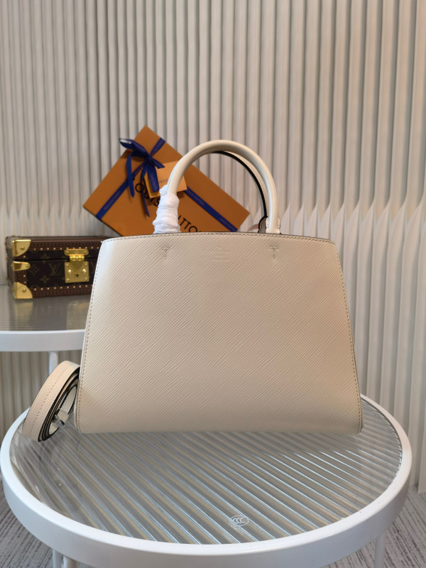 l**is V*t*n marelle tote mm
