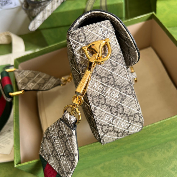 g*u*i x Ba*len*cia*ga horsebit 1955 mini bag