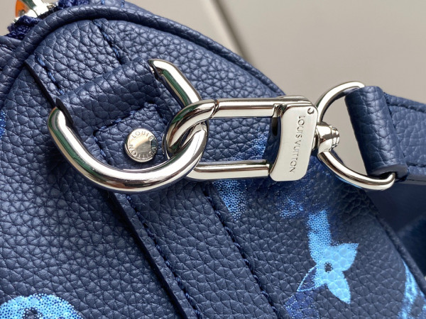 l**is V*t*n keepall xs