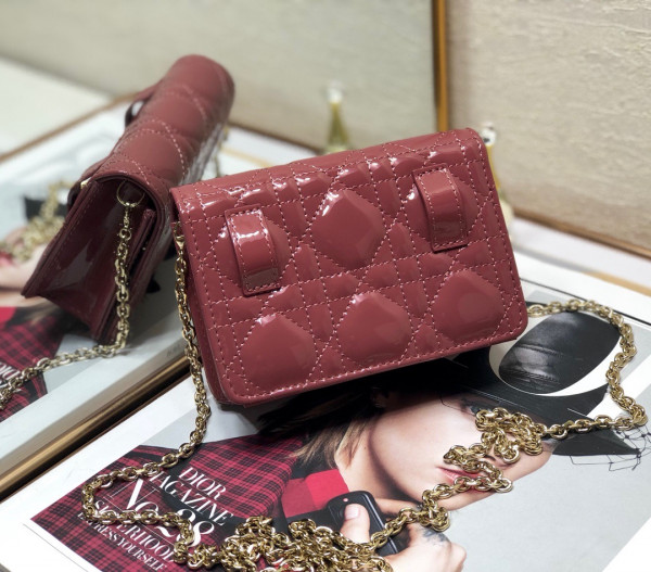 lady D*or nano pouch