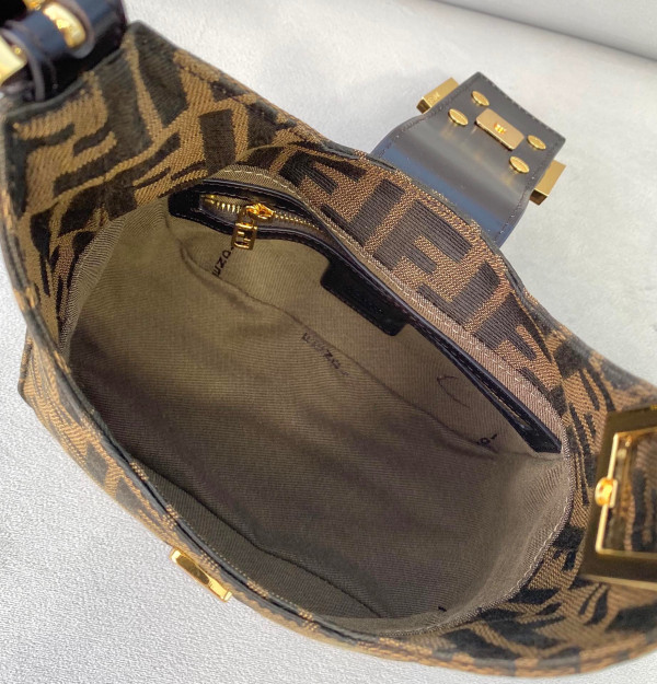 F**di vintage bag