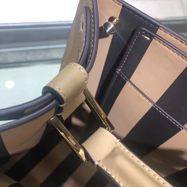 F**di peekaboo bag
