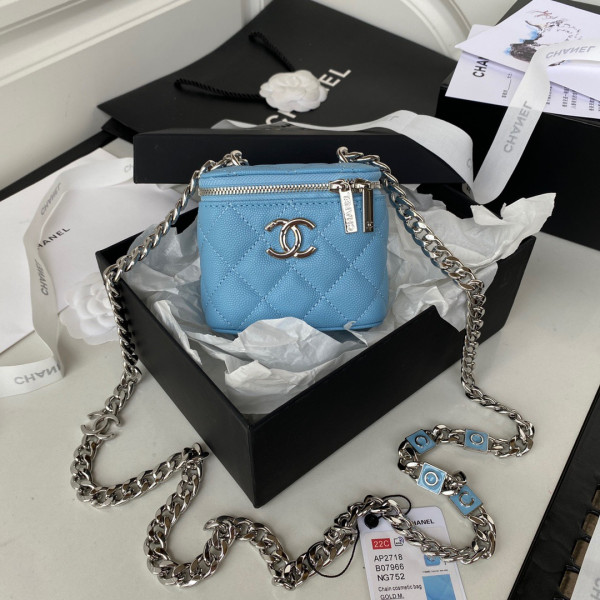 CL VANITY CASE