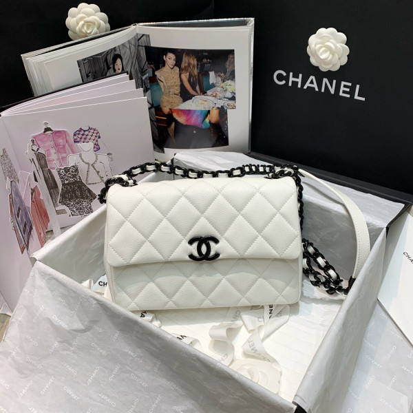 CL FLAP BAG