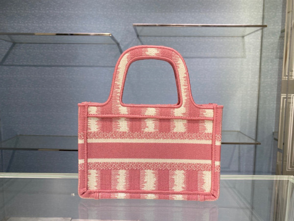 D*or book tote mini
