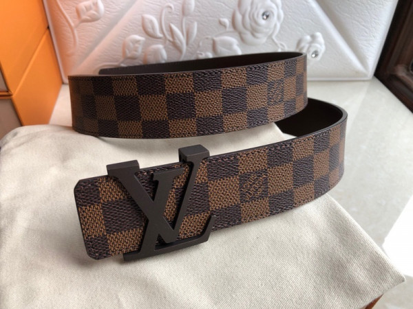 l**is V*t*n belt
