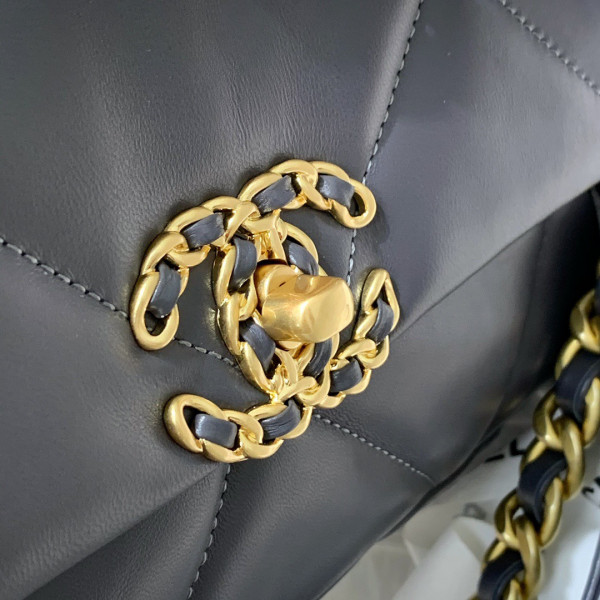 CL 19 FLAP BAG