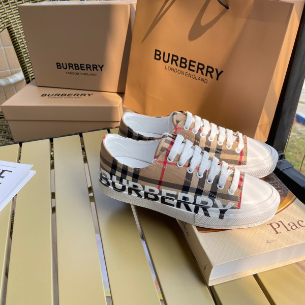 B**rry vintage sneaker