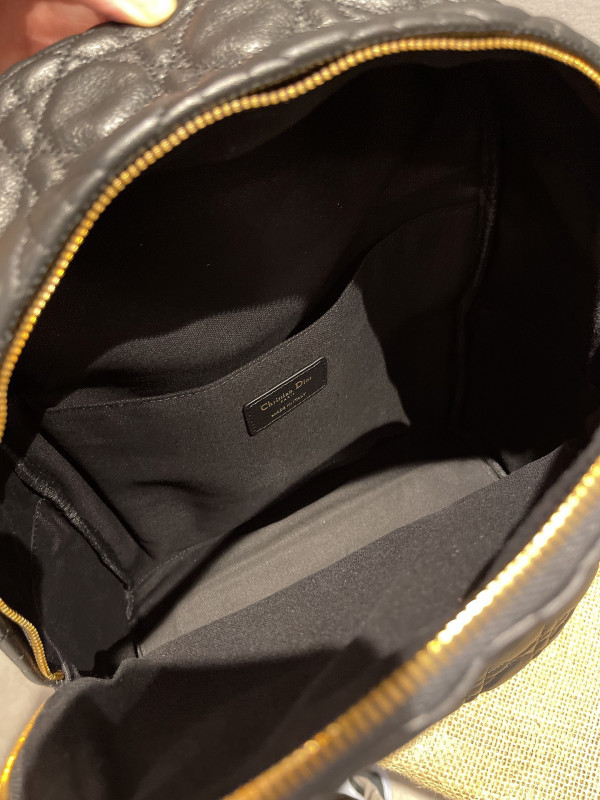 D*or backpack