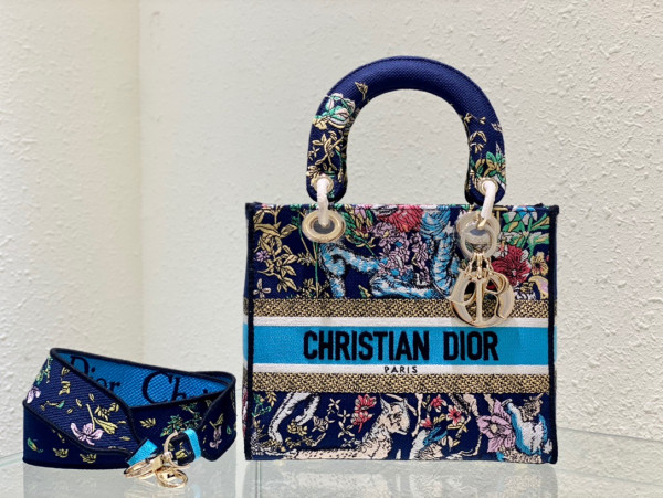 D*or medium lady d-lite bag