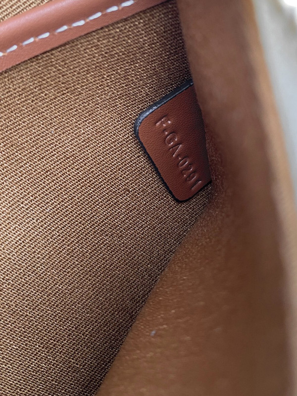 Ce**e ava bag