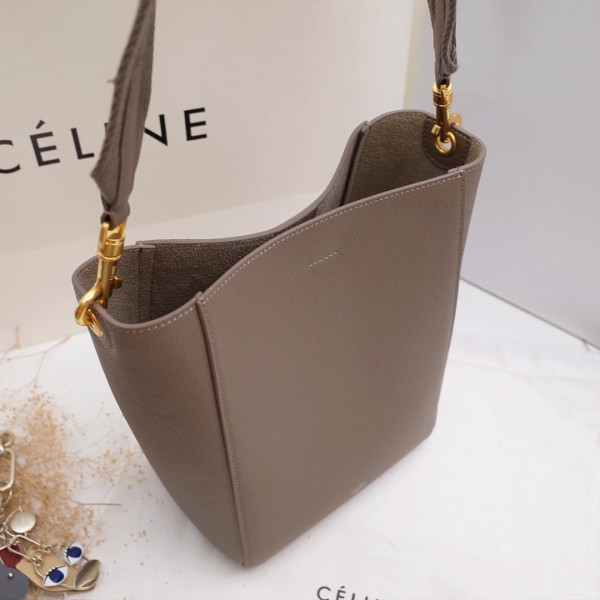 Ce**e sangle bucket