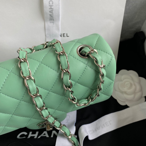 CL FLAP BAG 20CM
