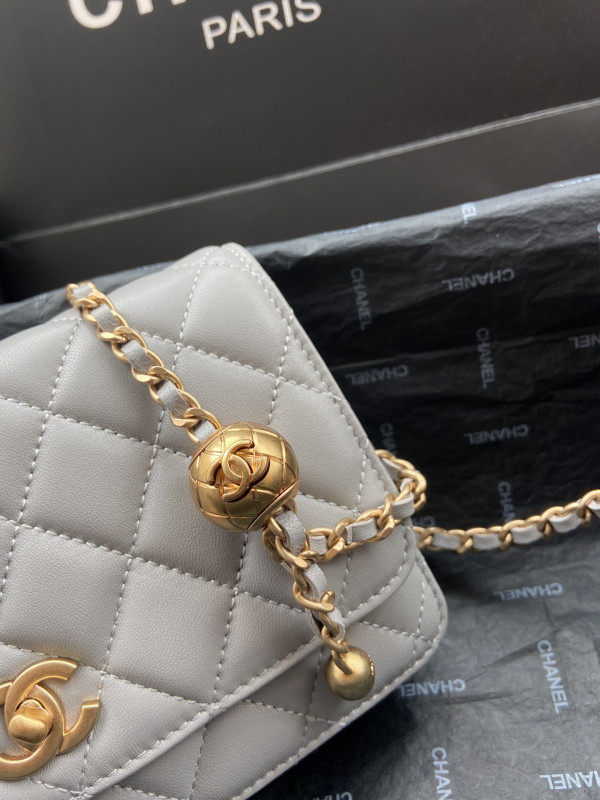 CL CHAIN WALLET